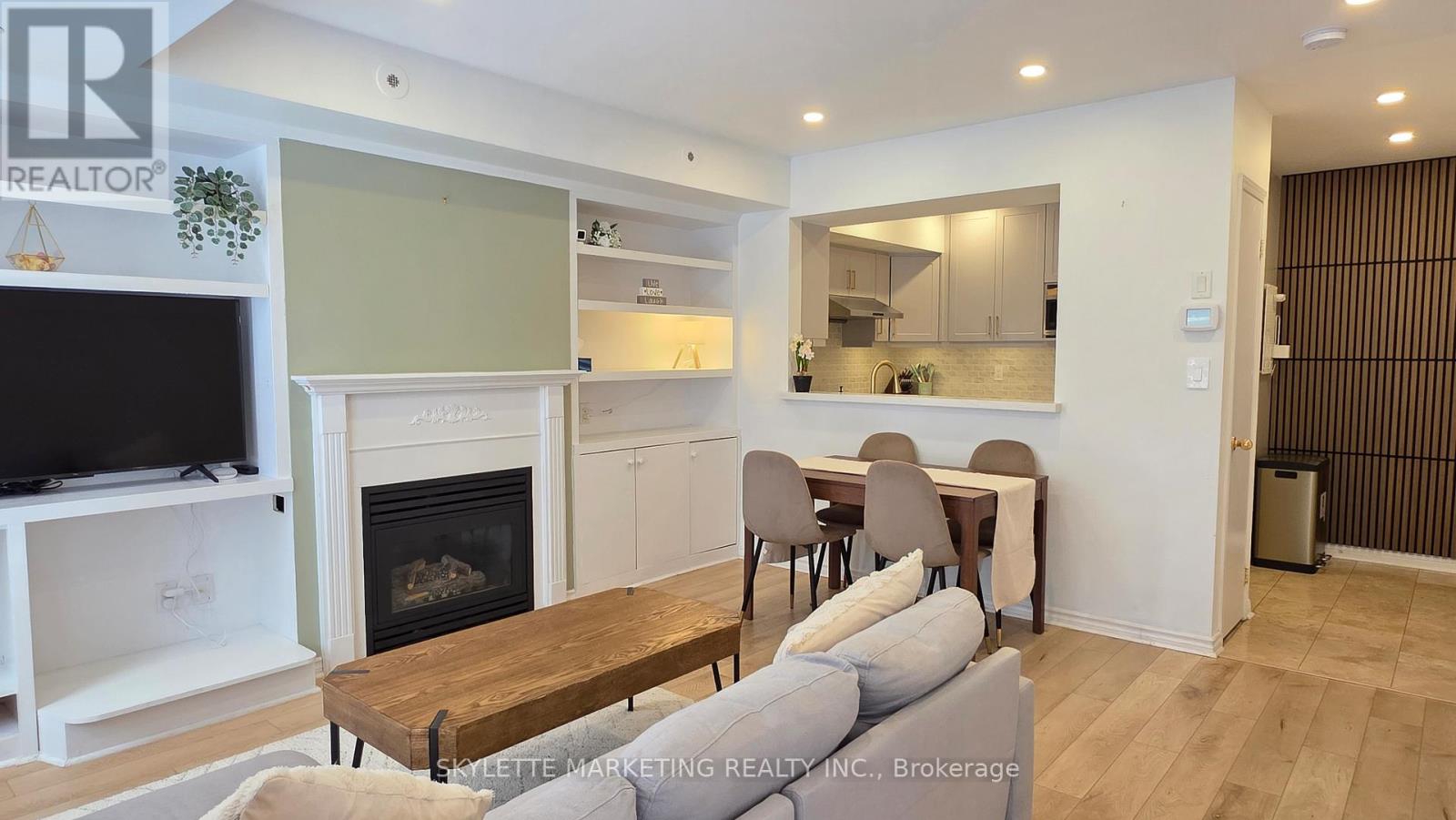 123 - 3 EVERSON DRIVE - photo 2