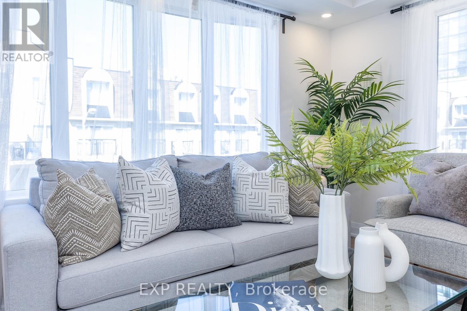 #2143 105 GEORGE APPLETON WAY - 14