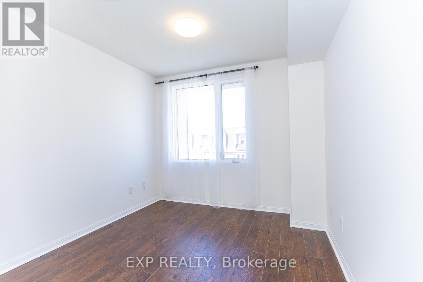 #2143 105 GEORGE APPLETON WAY - 30