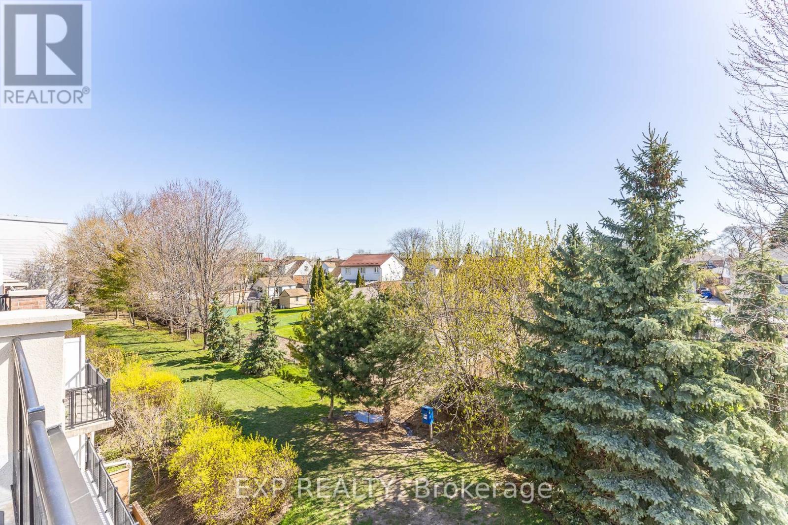 #2143 105 GEORGE APPLETON WAY - 37