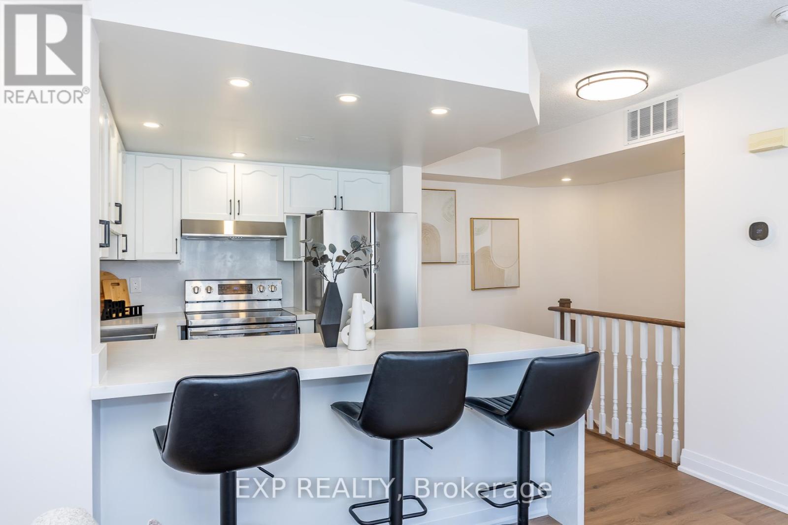 #2143 105 GEORGE APPLETON WAY - 7