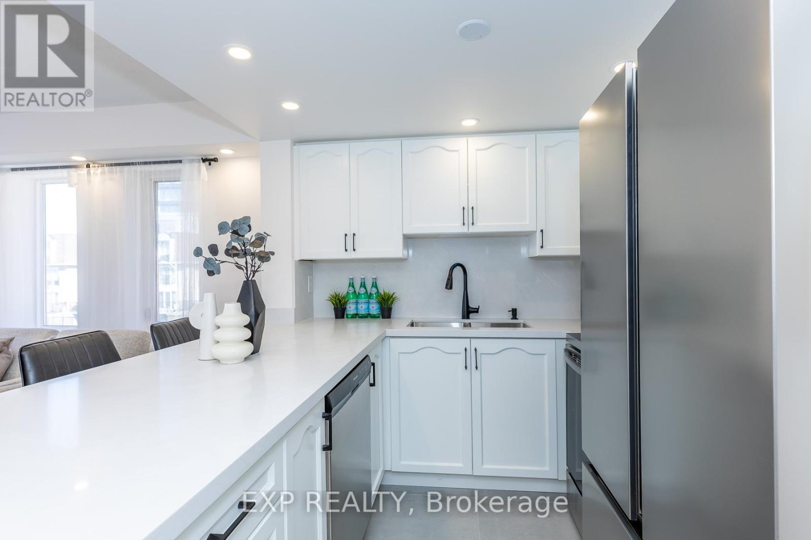 #2143 105 GEORGE APPLETON WAY - 8