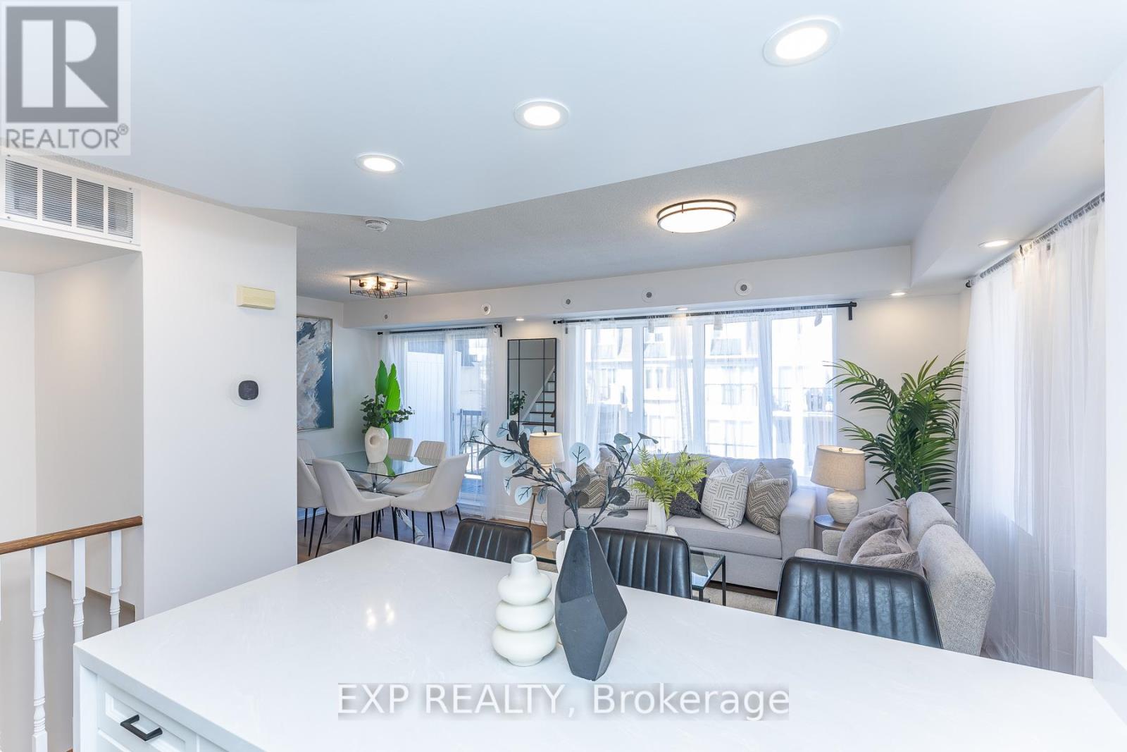 #2143 105 GEORGE APPLETON WAY - 9