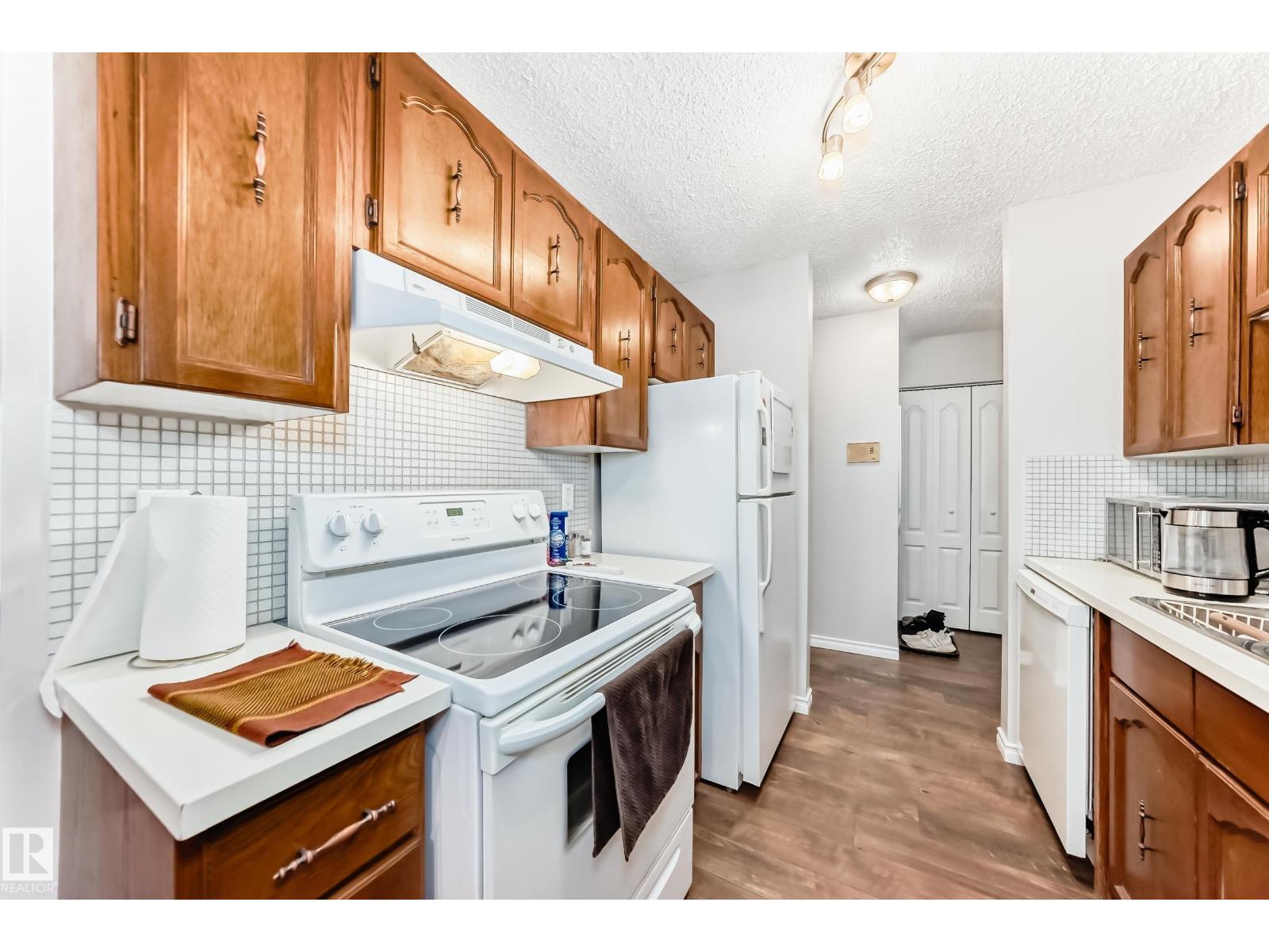 #305 14004 26 ST NW, Edmonton