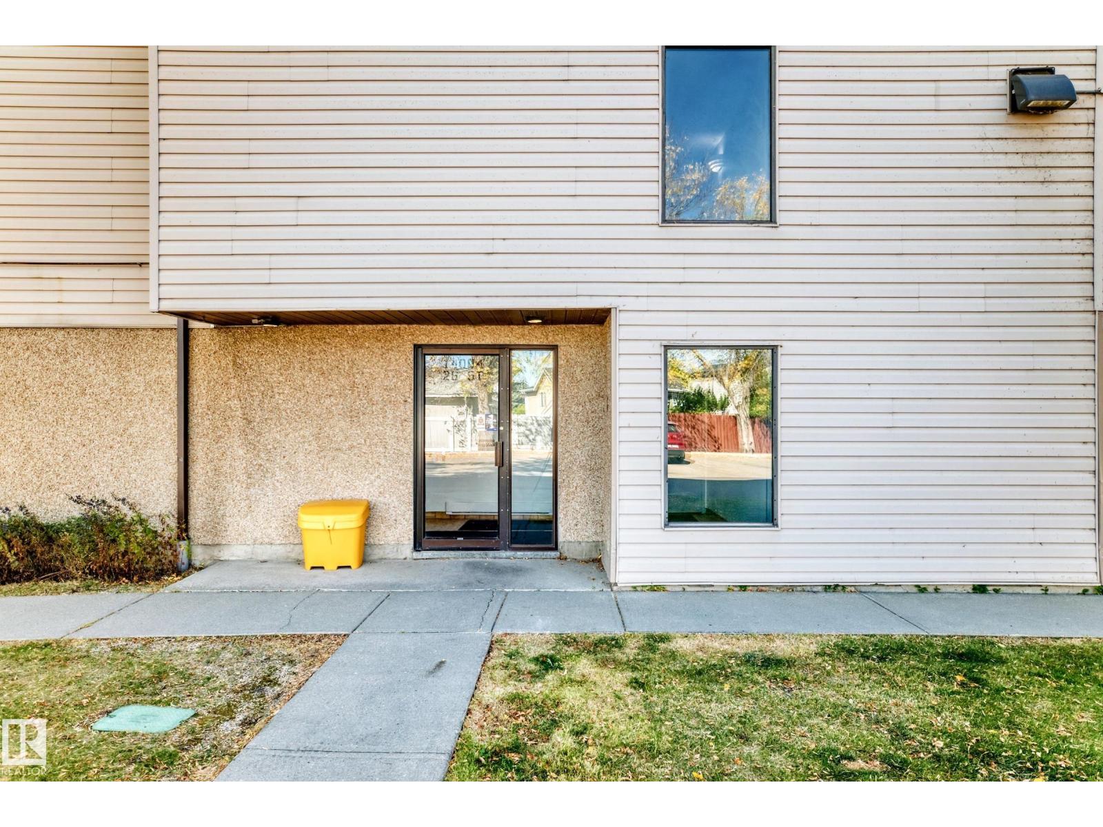 #305 14004 26 ST NW - 4