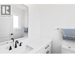 21099 Berry Avenue, Maple Ridge, BC V2X7V3 Photo 11