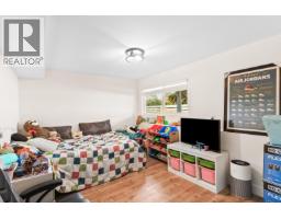 21099 Berry Avenue, Maple Ridge, BC V2X7V3 Photo 25