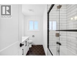 21099 Berry Avenue, Maple Ridge, BC V2X7V3 Photo 7