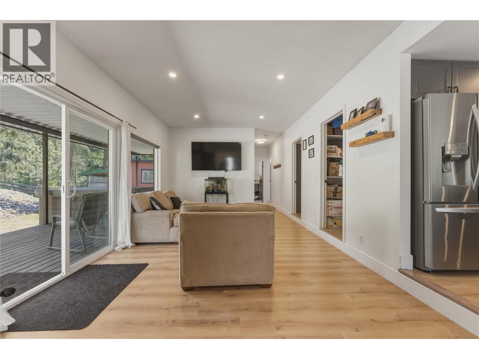 #A 934 Hutley Road - 4