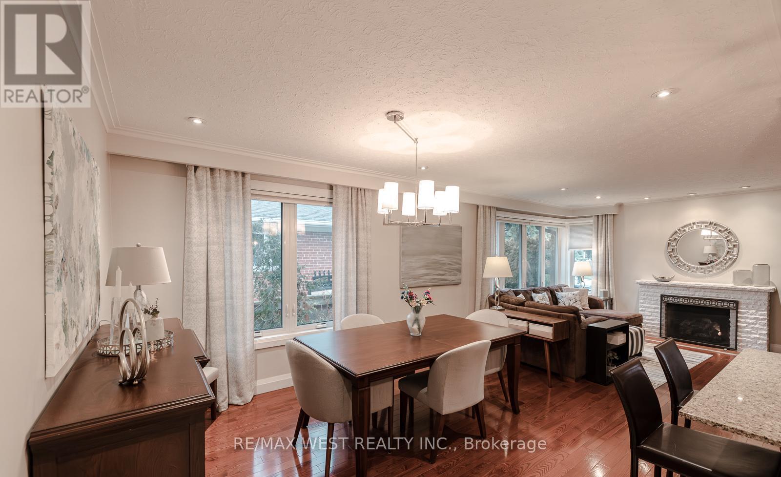 17 SAYBROOK AVENUE — photo 12