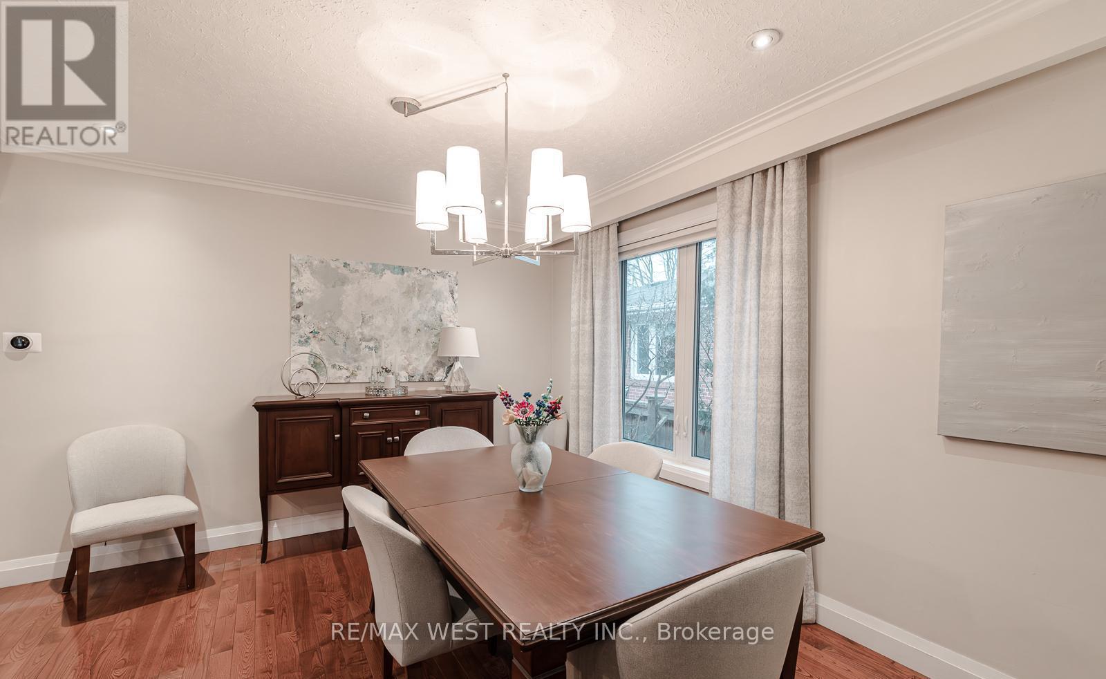 17 SAYBROOK AVENUE — photo 11