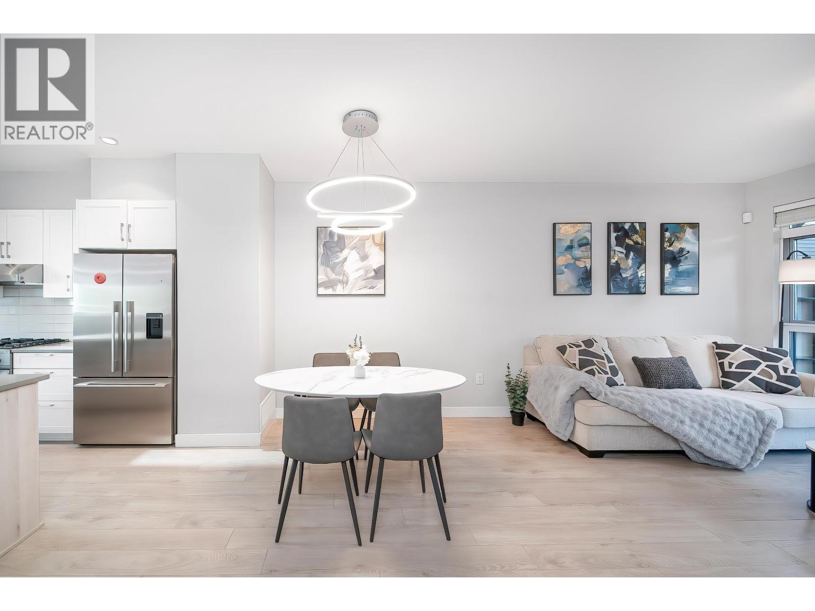 #10-4991 NO. 5 Road, Richmond