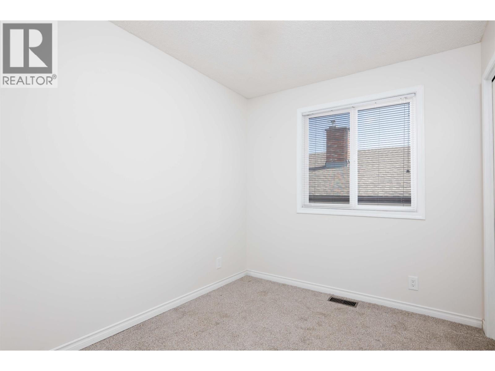 7781 LANCASTER CRESCENT - 22