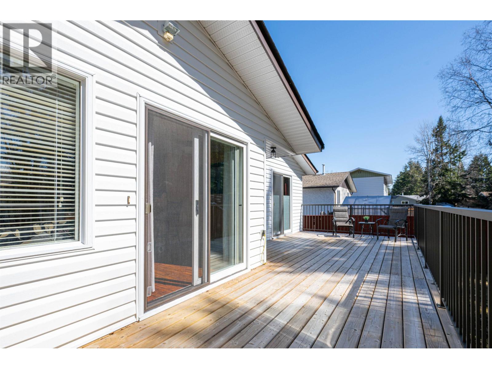 7781 LANCASTER CRESCENT - 33