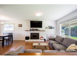 15675 40th Avenue, Surrey, BC V3Z1E6 Photo 17