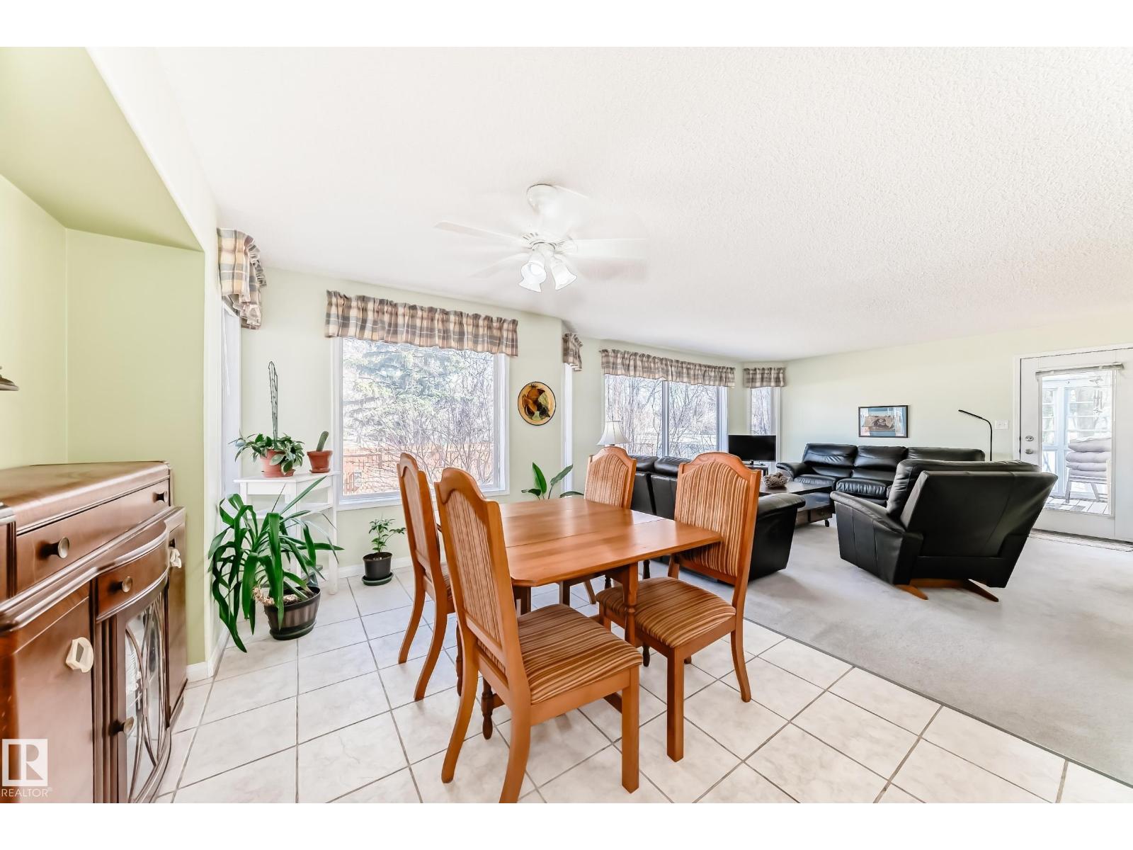 17 SPRINGFIELD CR, St. Albert