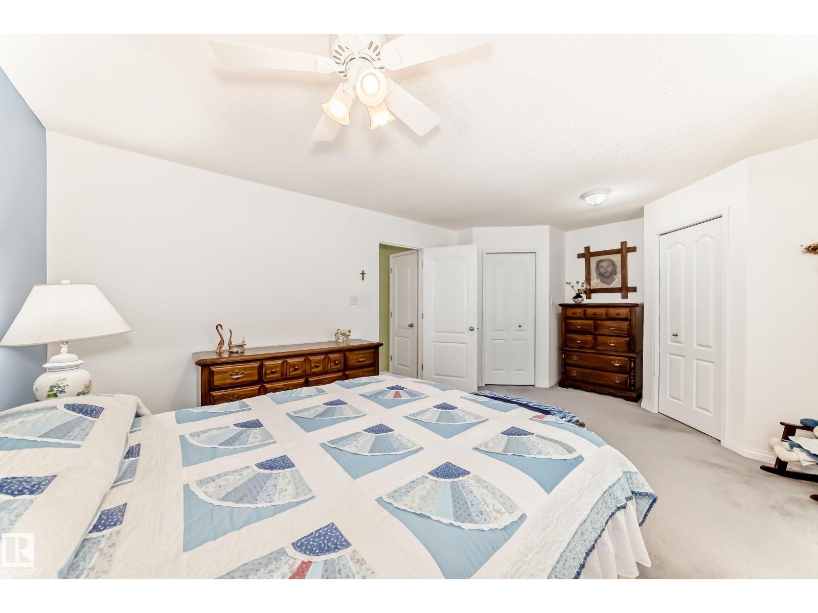 17 SPRINGFIELD CR, St. Albert