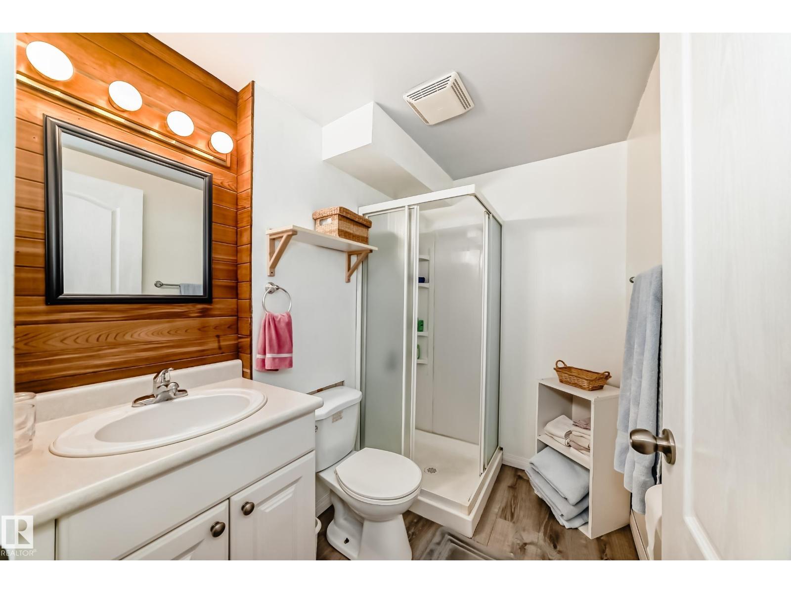 17 SPRINGFIELD CR, St. Albert