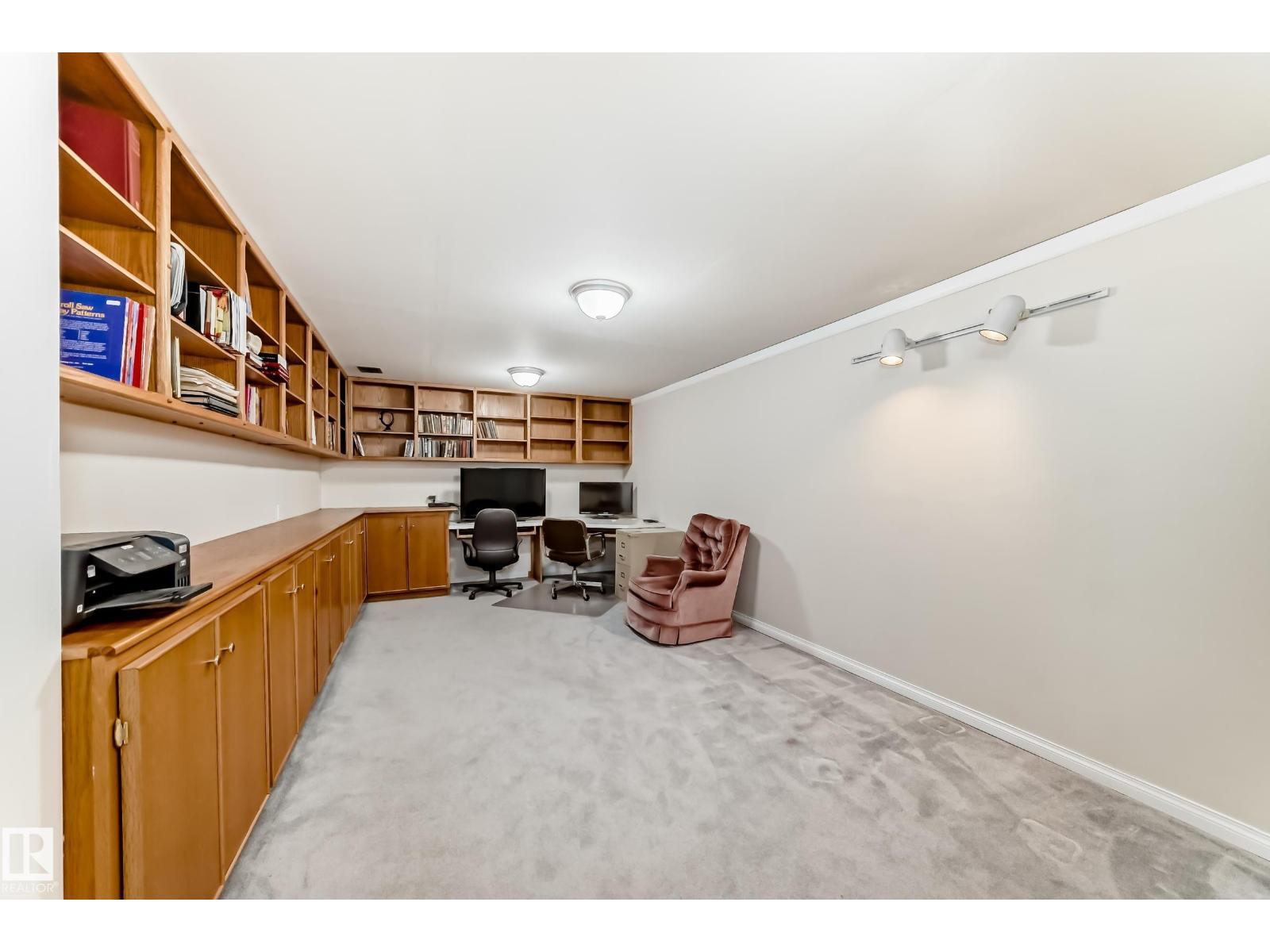 17 SPRINGFIELD CR, St. Albert