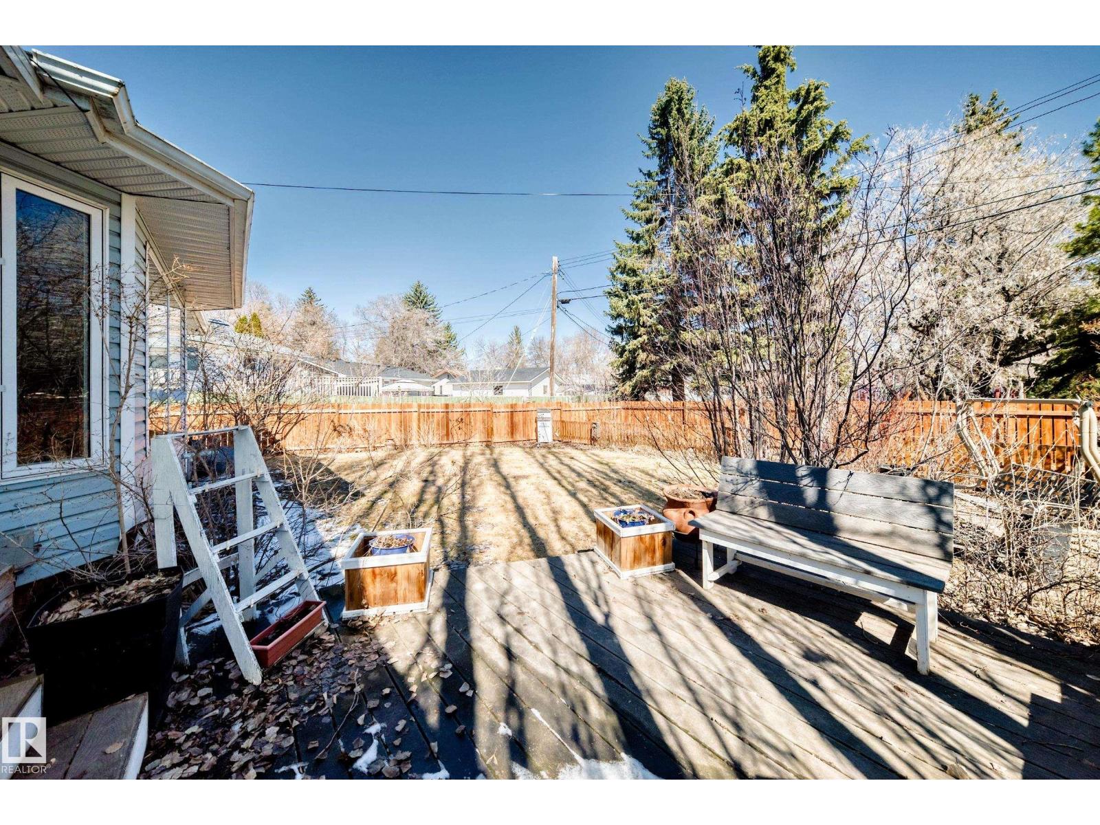 17 SPRINGFIELD CR, St. Albert