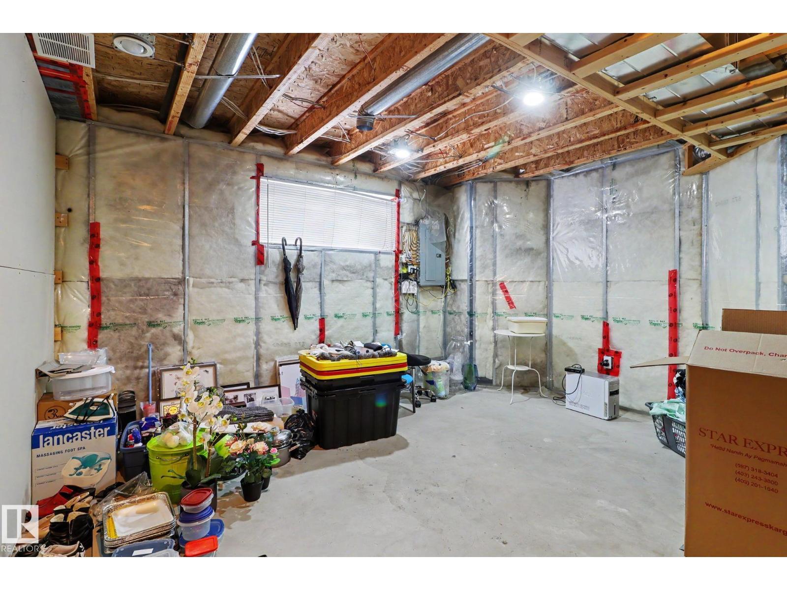 11633 167B AV NW, Edmonton