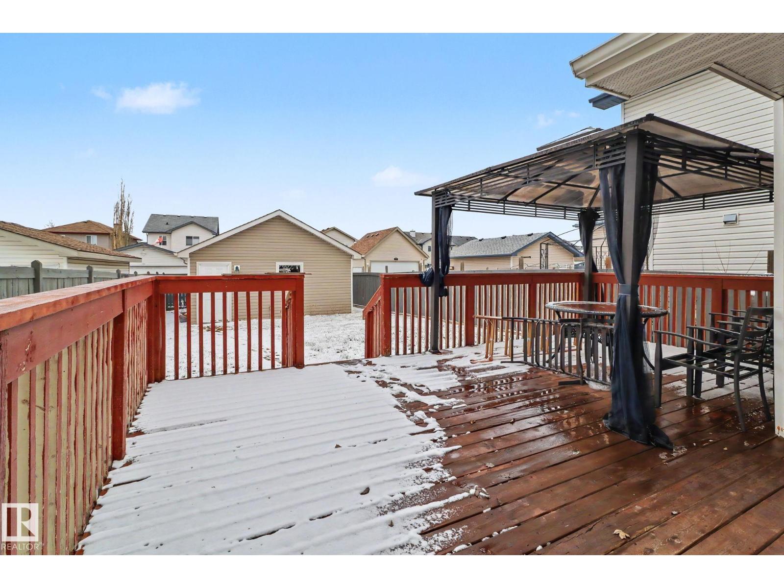 11633 167B AV NW, Edmonton