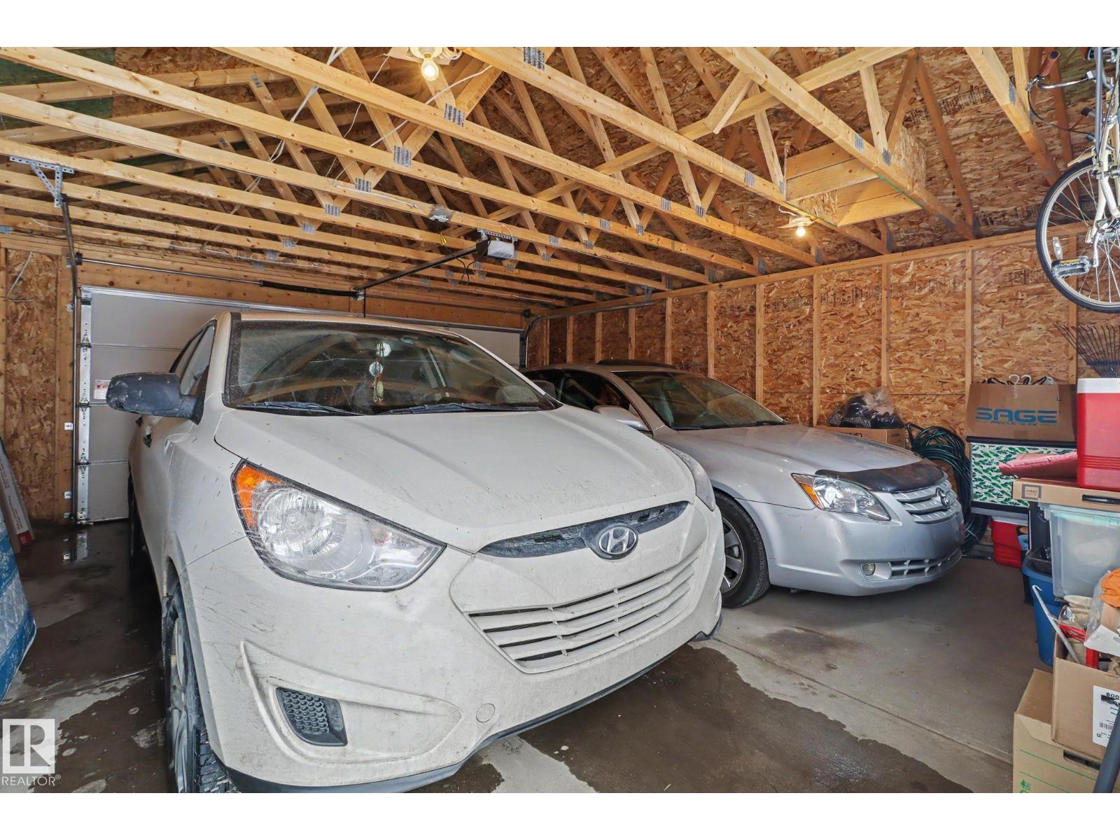 11633 167B AV NW, Edmonton