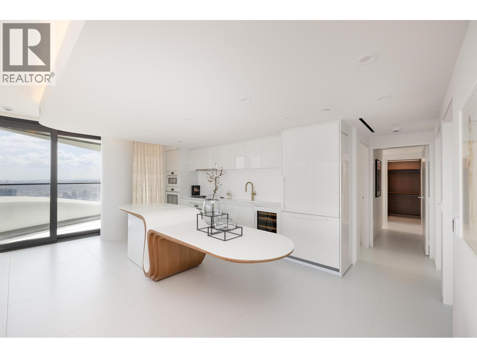 4604 1033 NELSON STREET, Vancouver