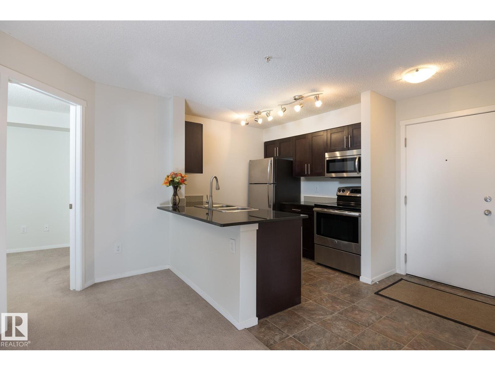 #111 25 ELEMENT DR, St. Albert