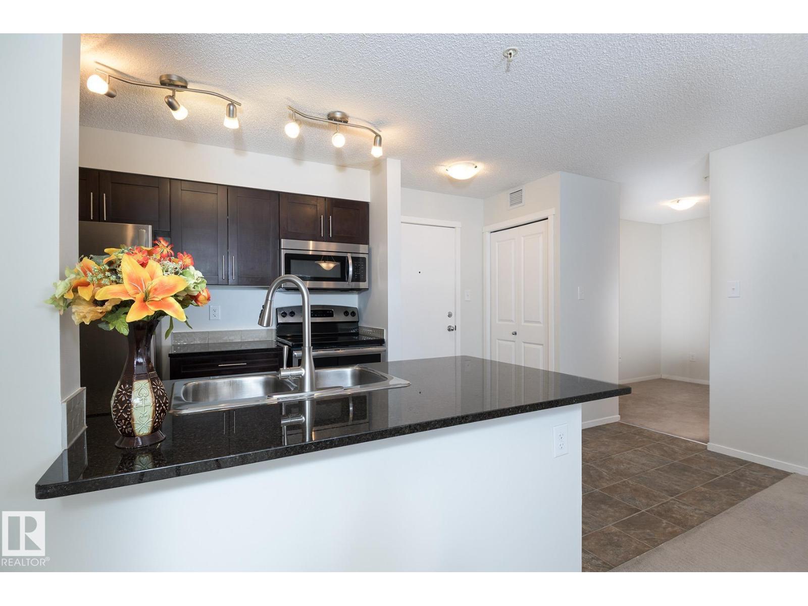 #111 25 ELEMENT DR, St. Albert