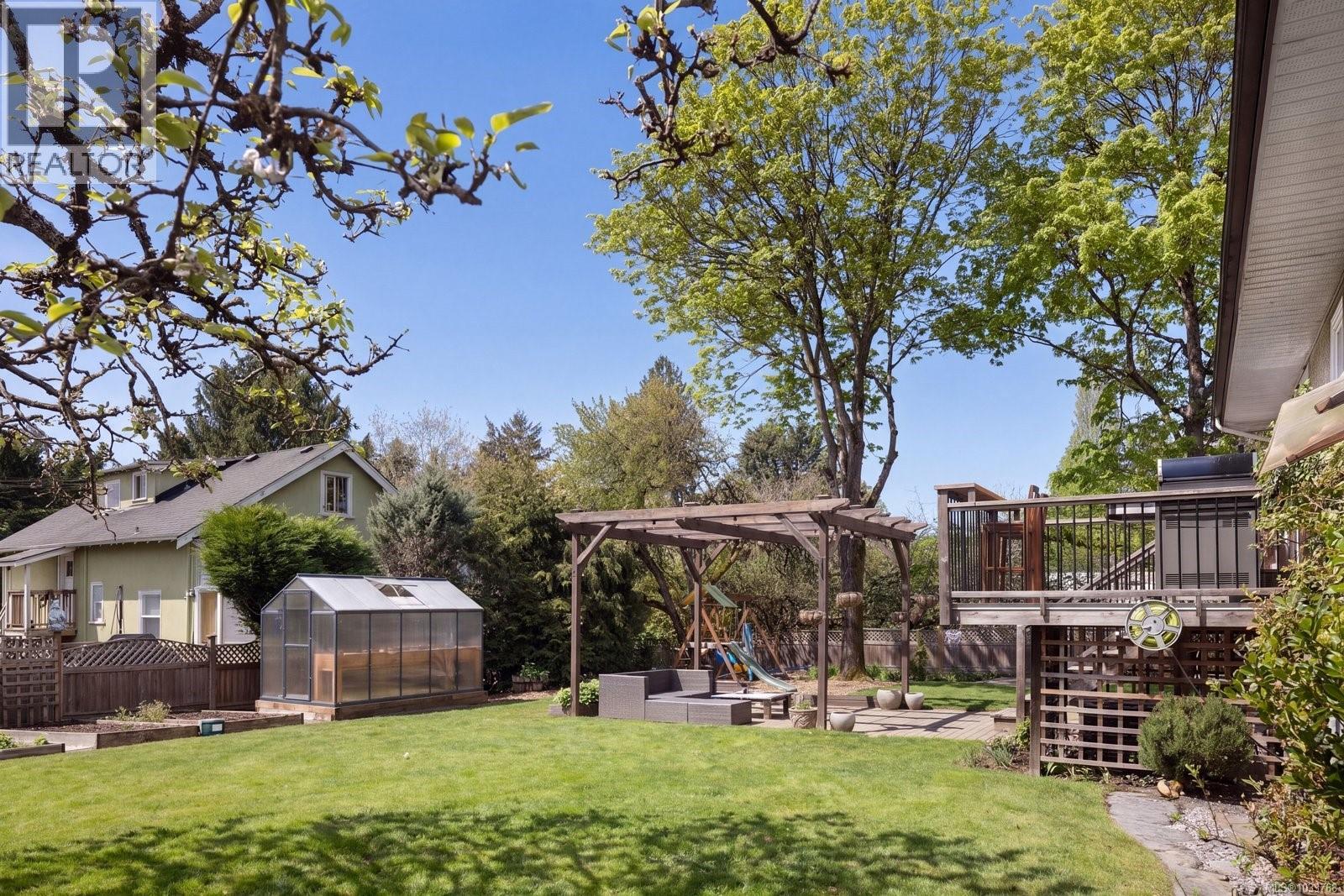  1233 Roy Road, Saanich