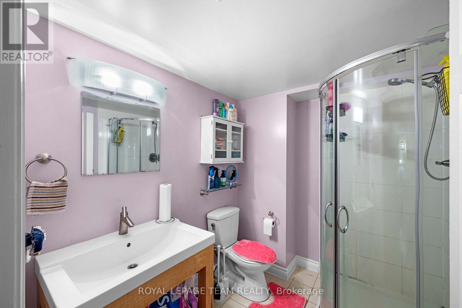 1986 FAIRBANKS AVENUE - 39