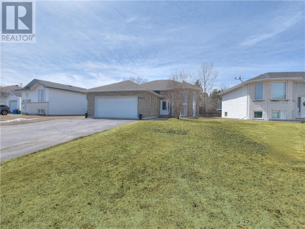 4343 Chateau Crescent, Hanmer, Ontario, P3P1Y6 — Photo 2
