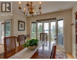 110 Oceanview Place, Lions Bay, BC V0N2E0 Photo 11