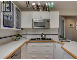 110 Oceanview Place, Lions Bay, BC V0N2E0 Photo 16