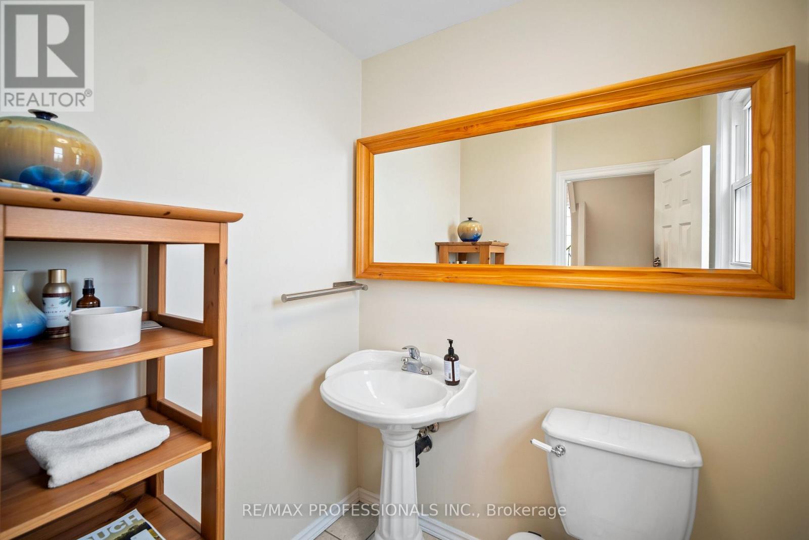 4625 DUNDAS STREET W - 21