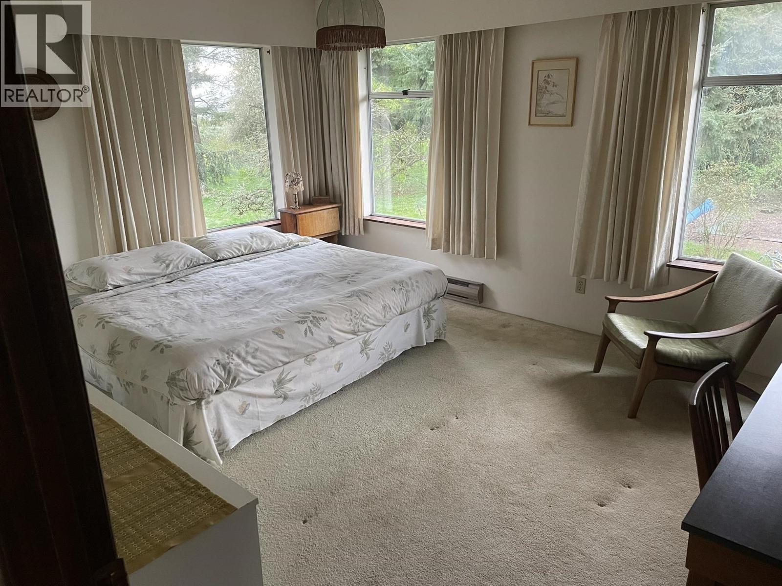 6051 NO. 7 ROAD Road, Richmond