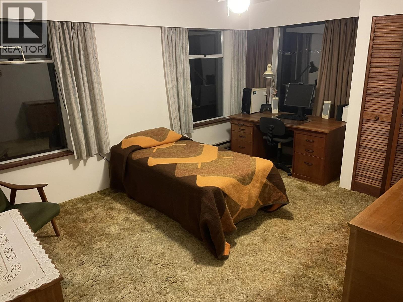 6051 NO. 7 ROAD Road, Richmond