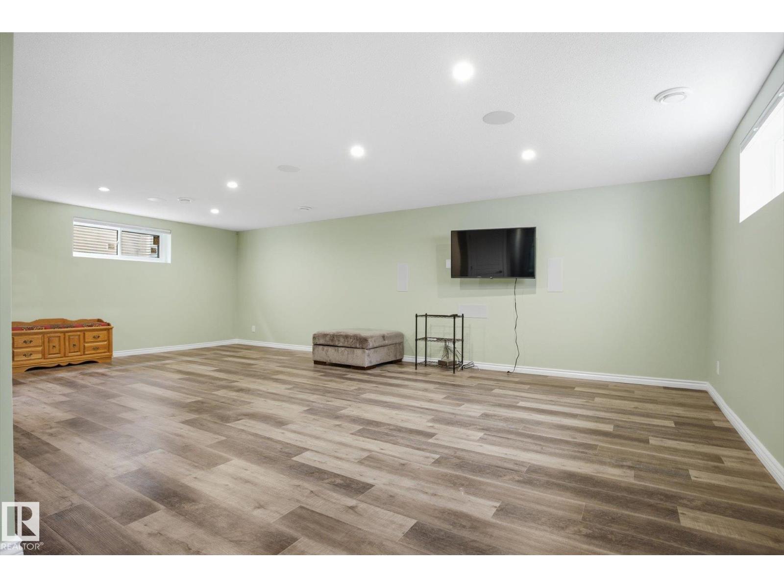 28 HEWITT CI, Spruce Grove