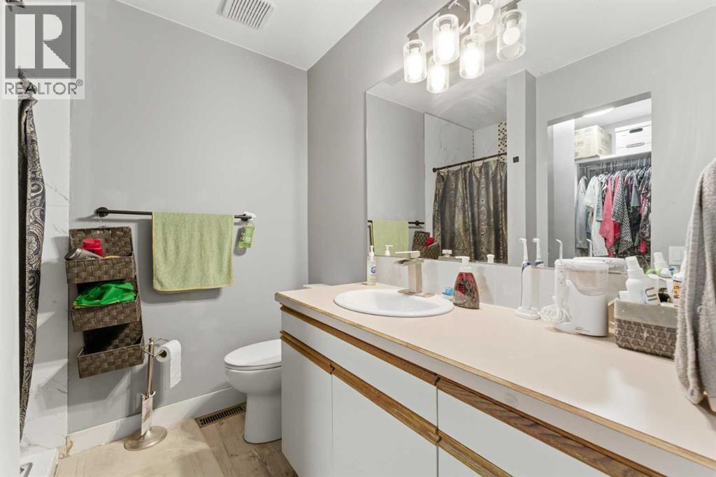 13 Green Meadow Crescent - 13