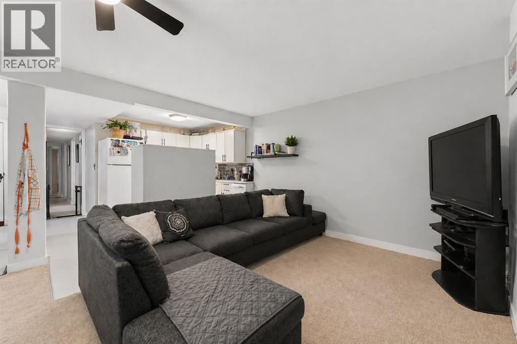13 Green Meadow Crescent - 20
