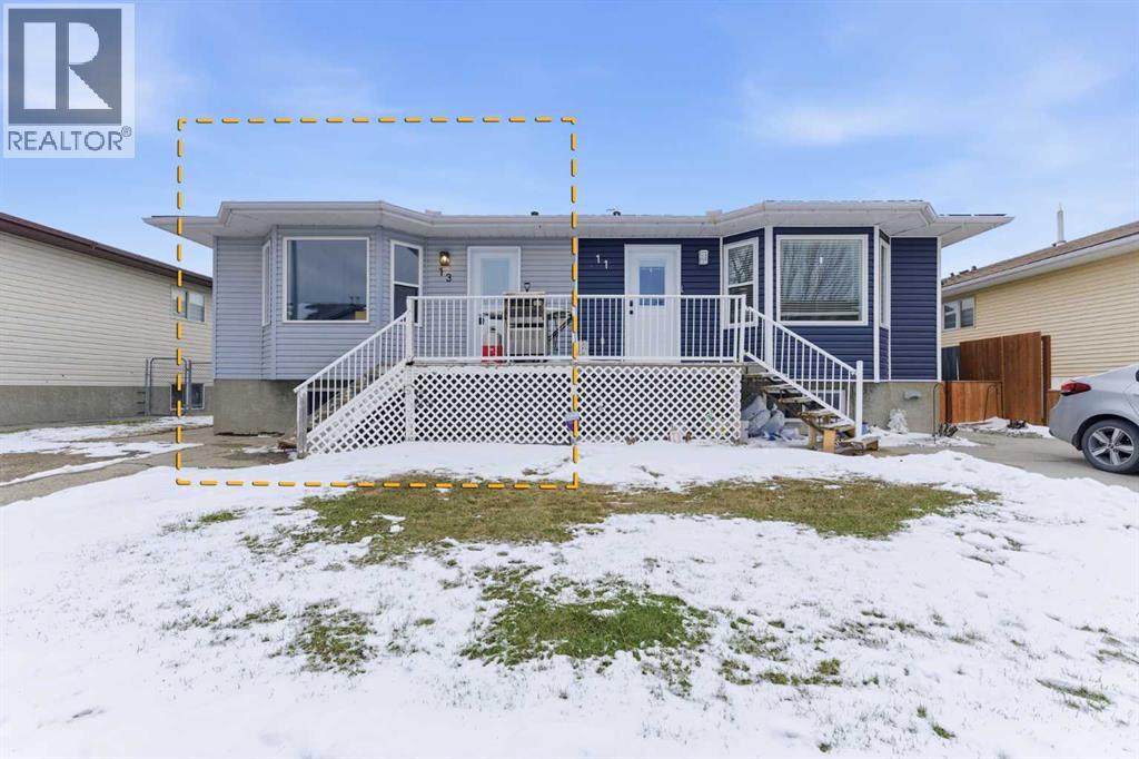 13 Green Meadow Crescent - 30