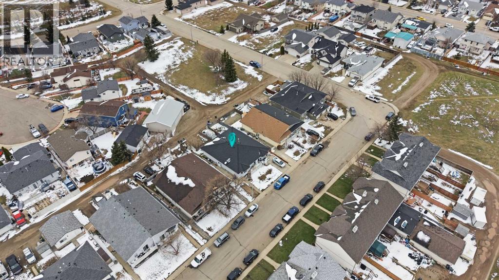 13 Green Meadow Crescent - 34