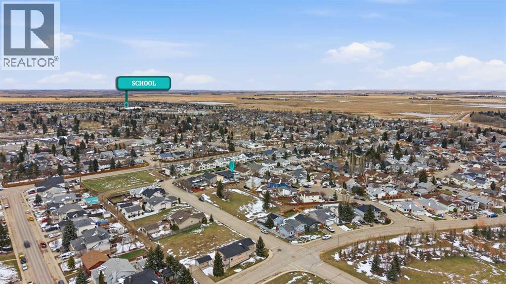 13 Green Meadow Crescent - 38