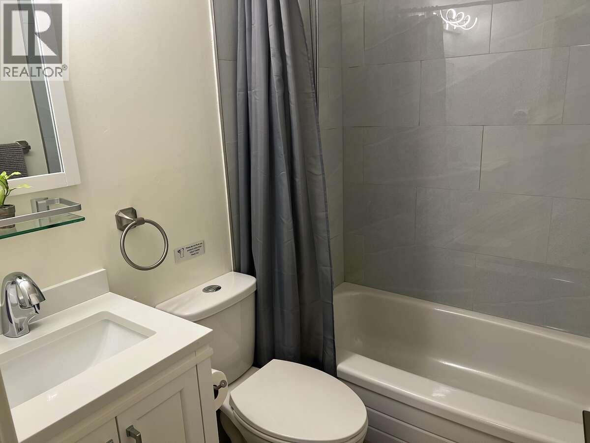 4881 ST MARY'S Street, Radium Hot Springs