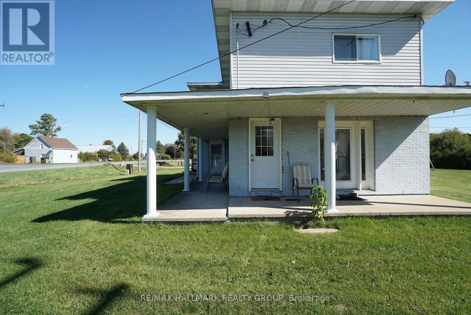 Upper Level Separate Access