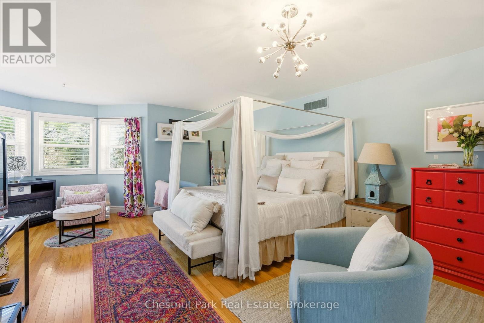 75 POND CRESCENT - 24