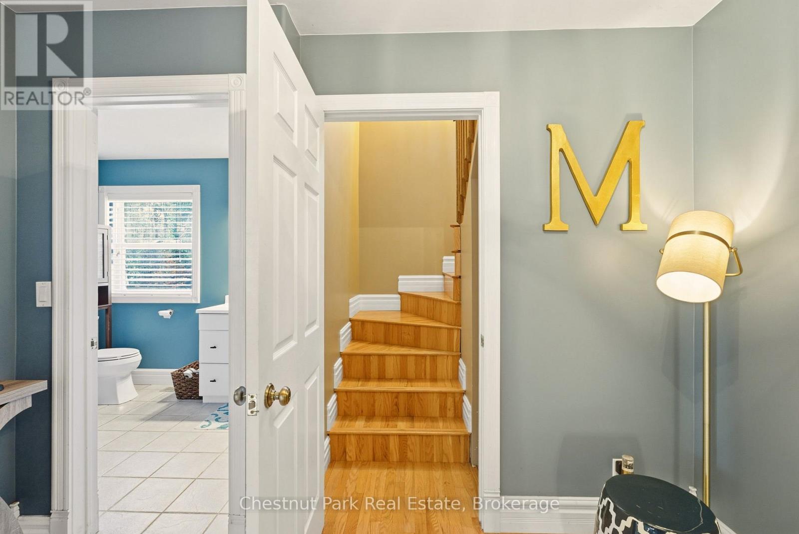 75 POND CRESCENT - 31