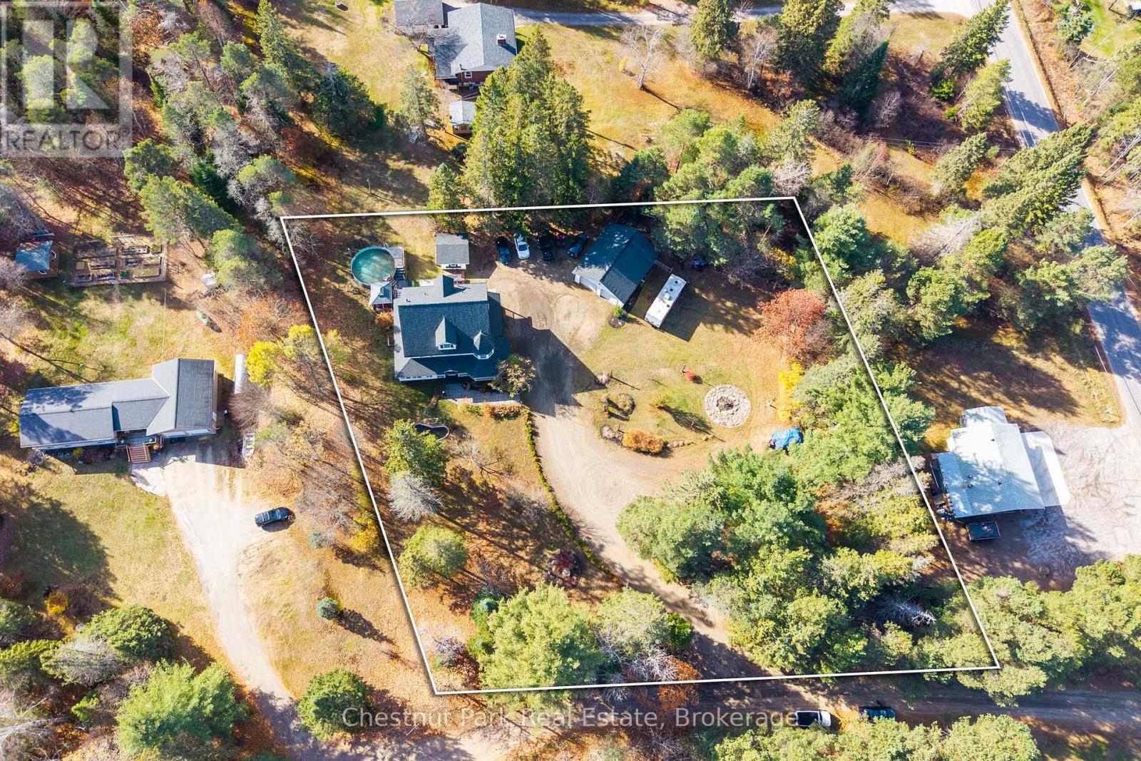 75 POND CRESCENT - 42