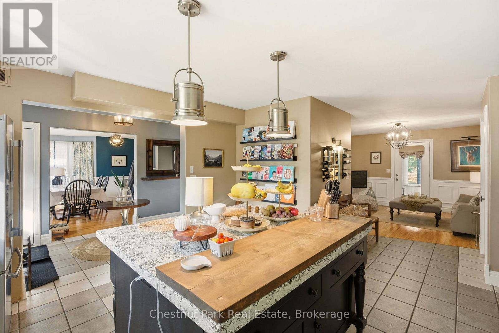 75 POND CRESCENT - 6